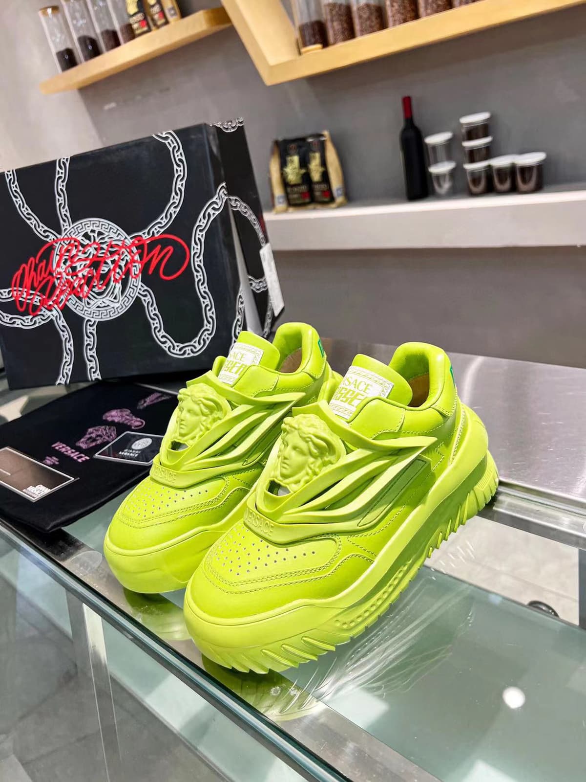 Versace Odissea Yellow Neon – Moda