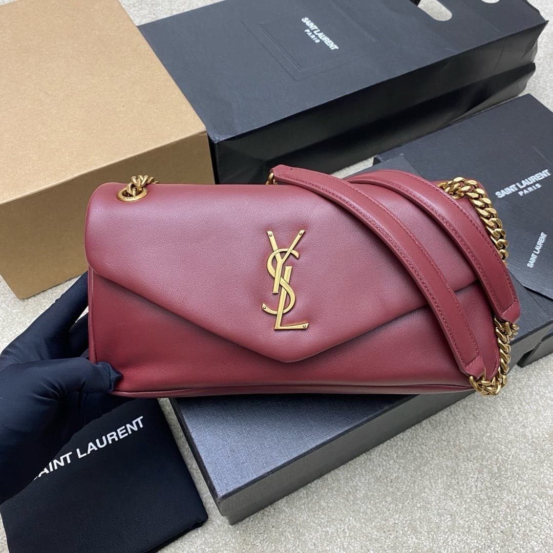Yves Saint Laurent Calypso Lambskin Board Ferragens Douradas – Moda