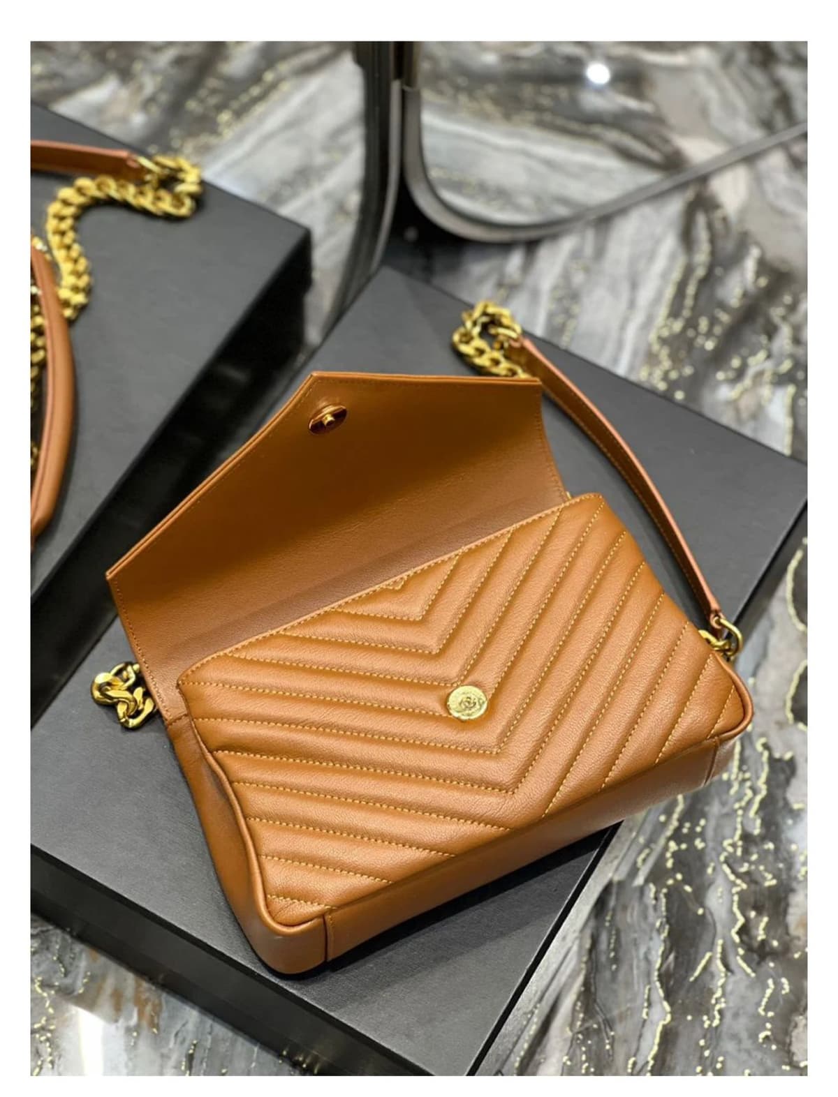 YSL College Medium Caramelo
