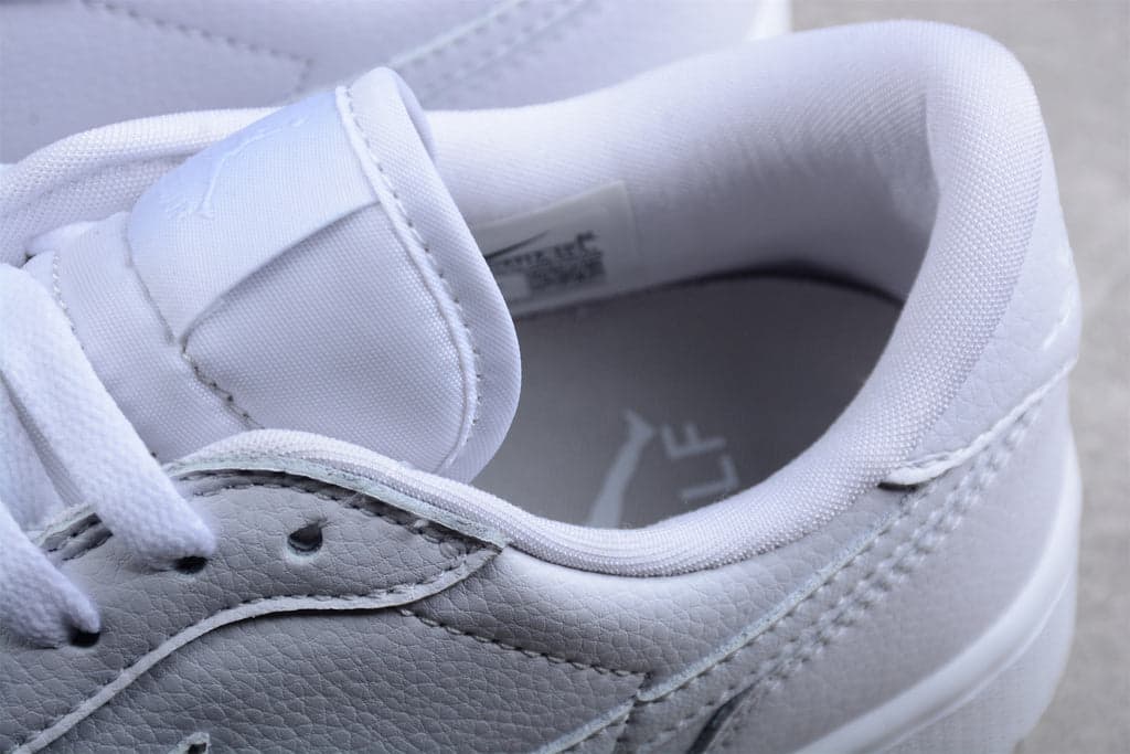 Jordan 1 Retro Low Golf Triple White DD9315