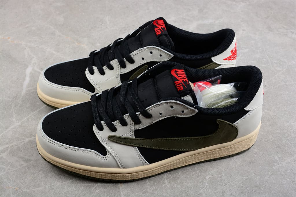 Jordan 1 Retro Low OG SP Travis Scott Olive DZ4137-106.