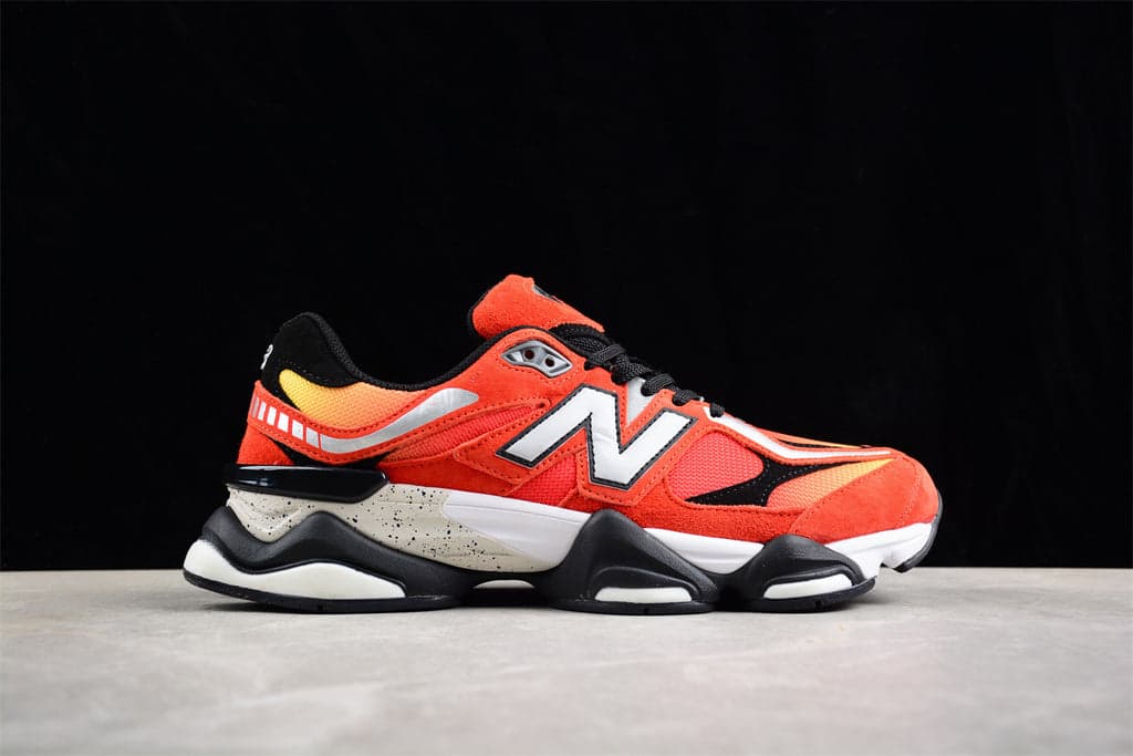 New Balance 9060 DTLR Fire Sign U9060DMG.