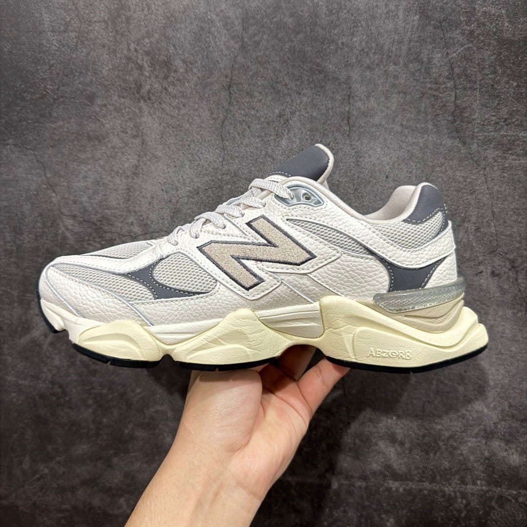 New Balance 9060 Grey