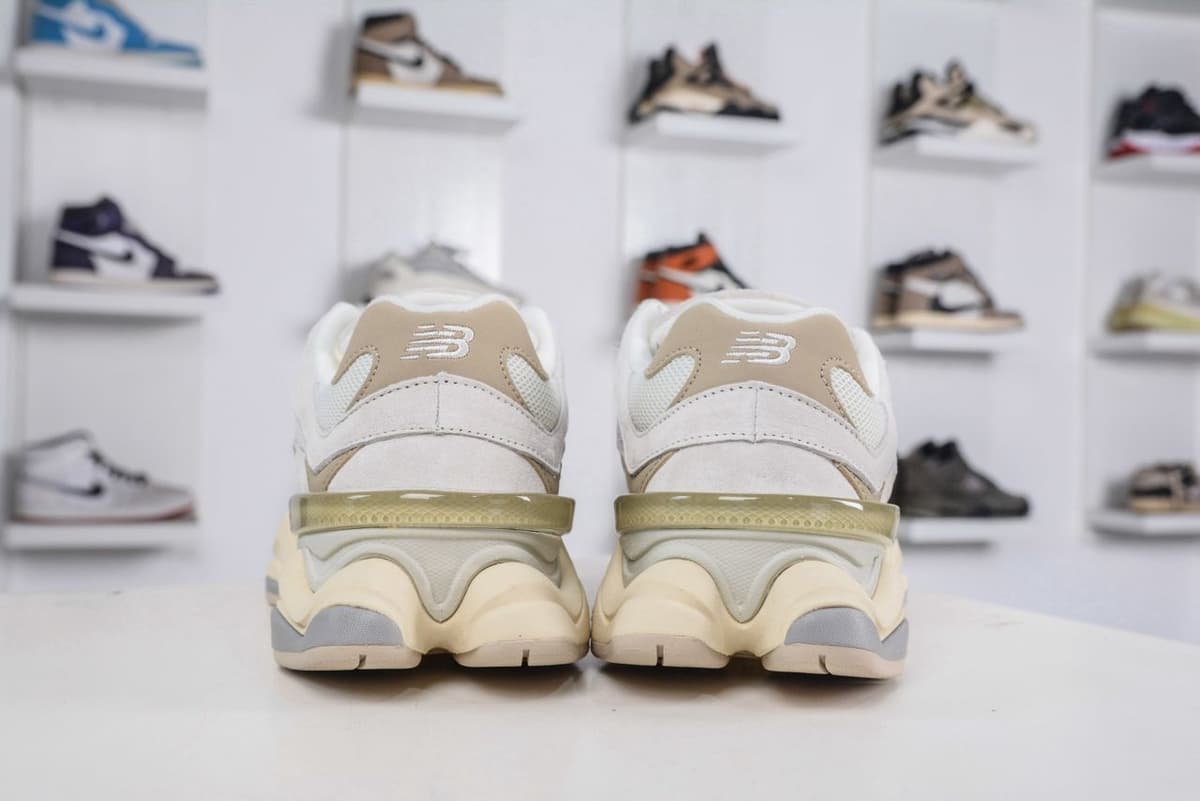 New Balance 9060