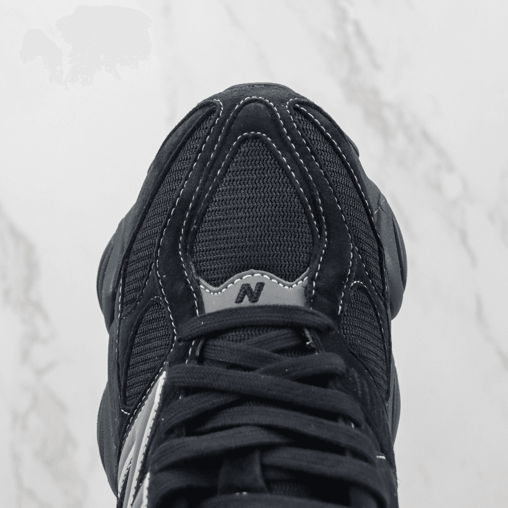 New Balance Triple Black U9060BPM