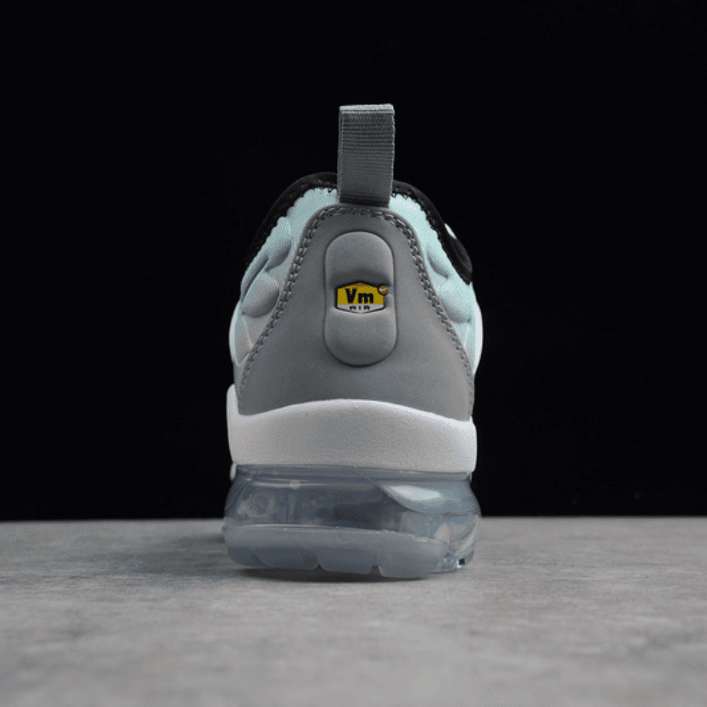 Nike Air VaporMax Plus White Fierce Purple Grape 924453-101