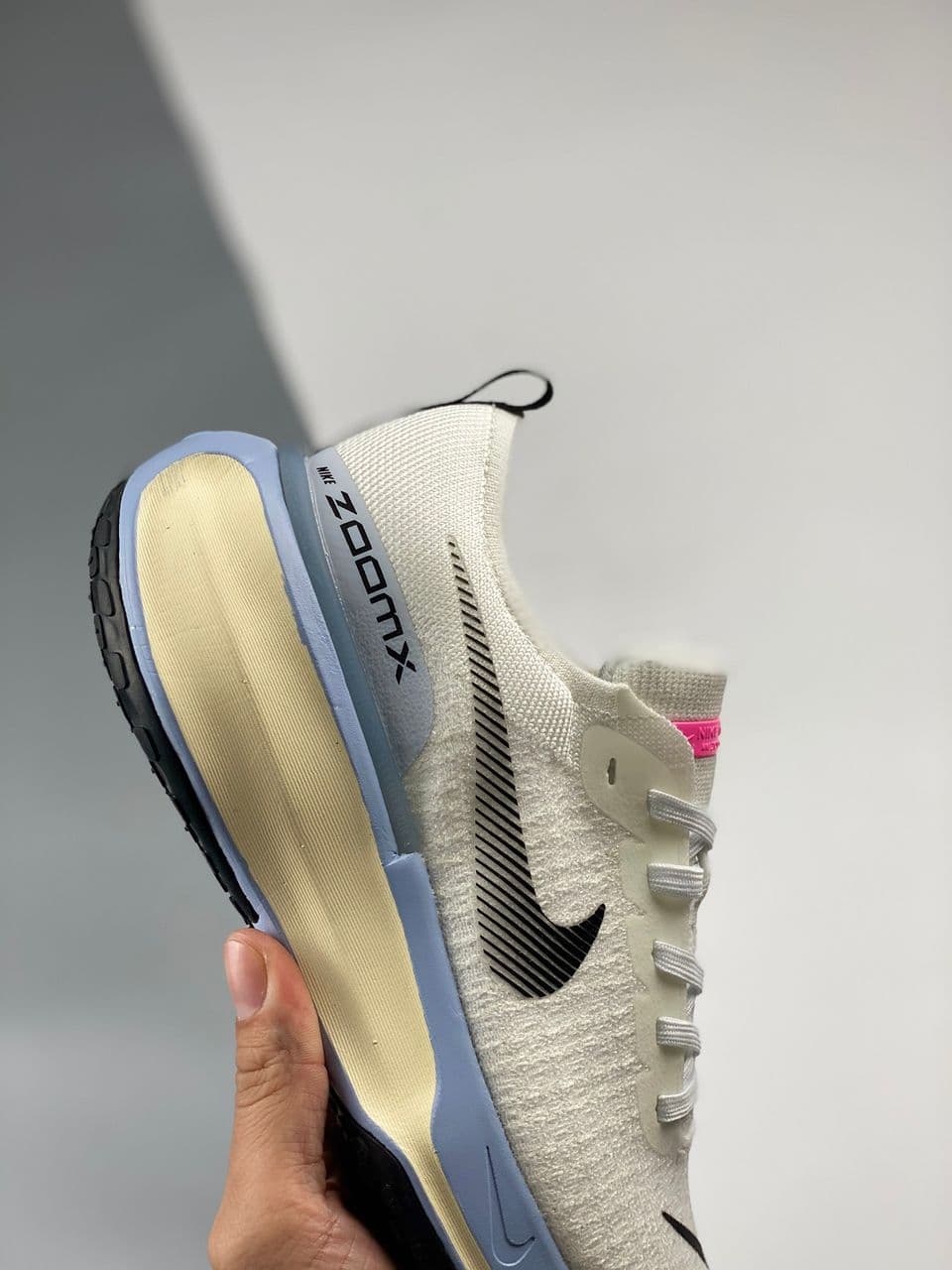 Nike ZoomX Invincible Run Flyknit 3