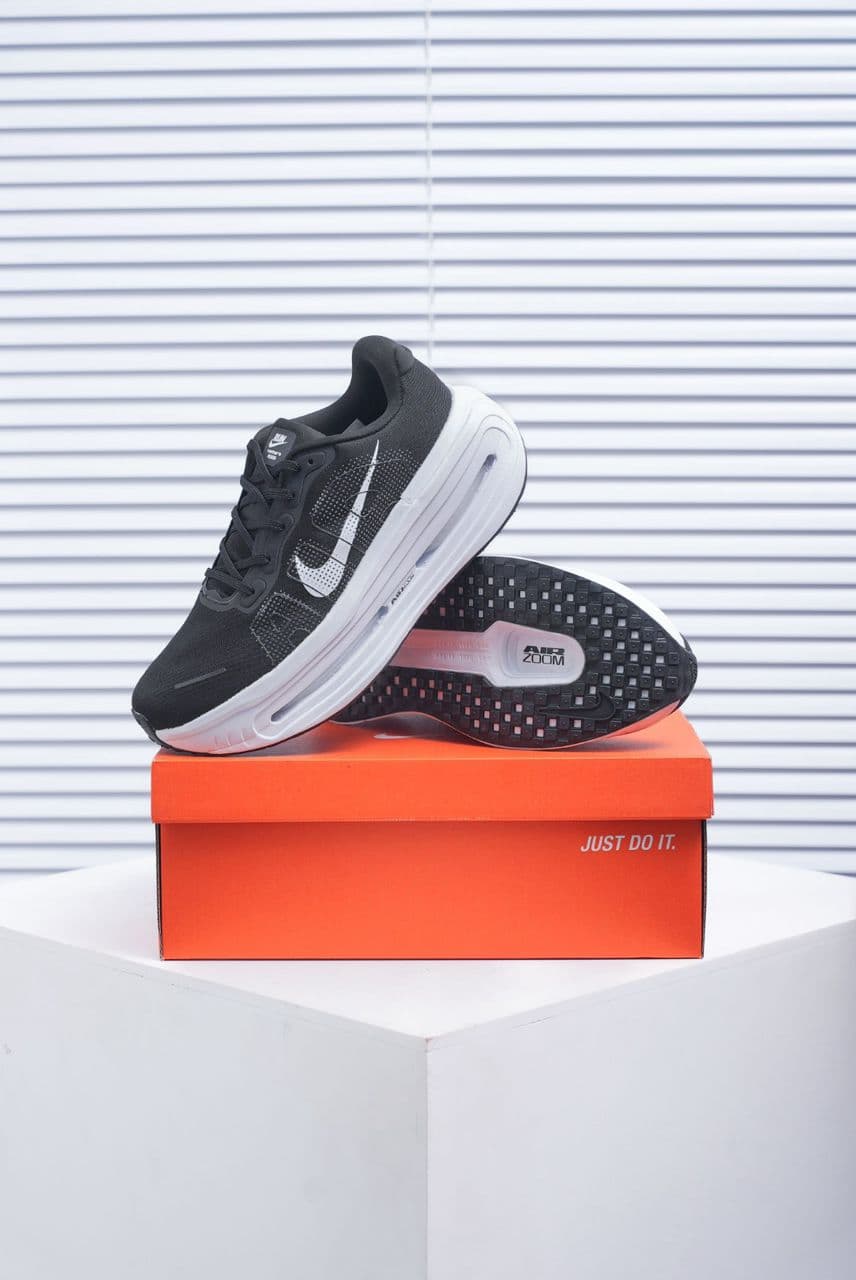 Nike Vomero Premium
