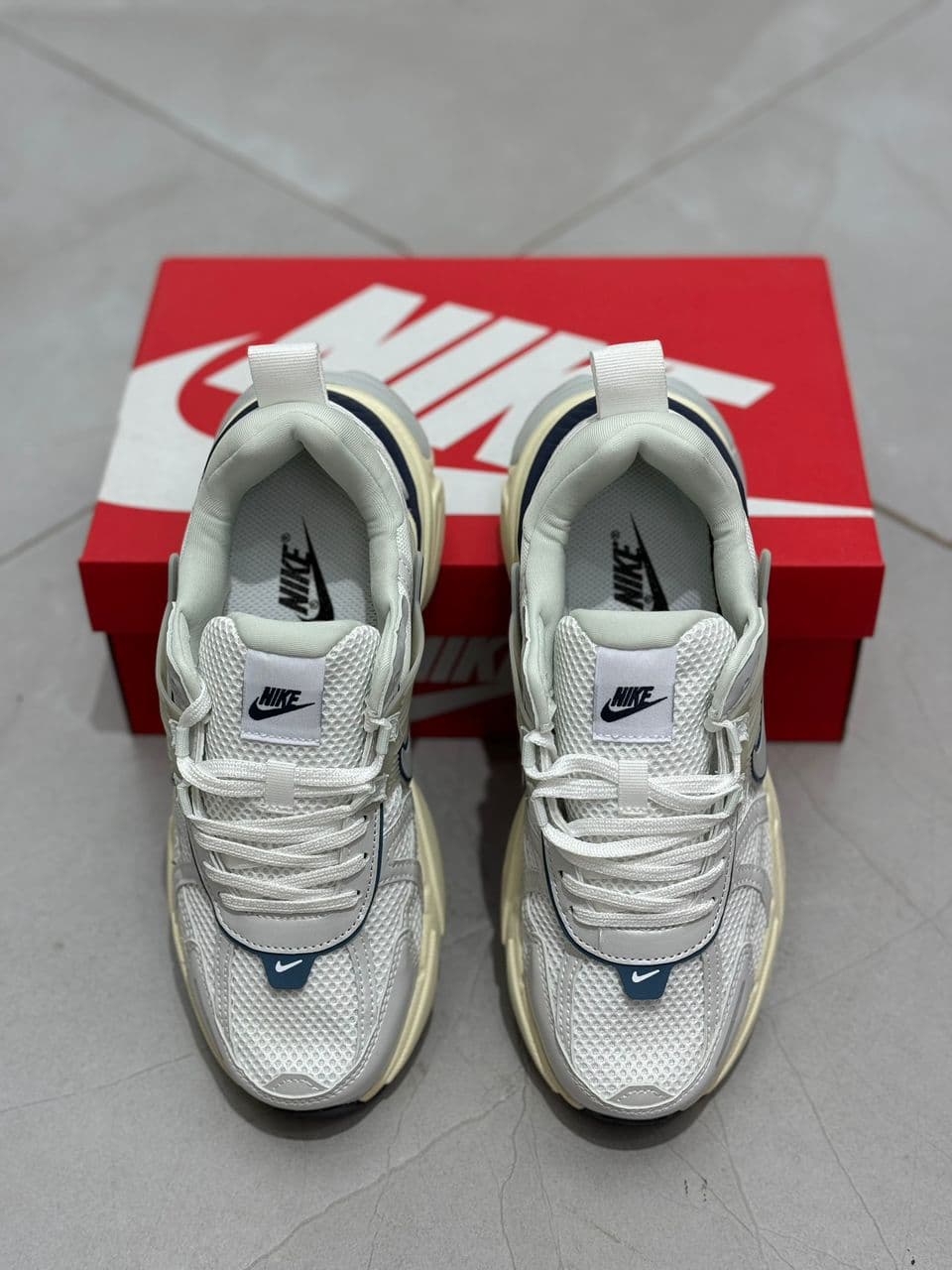 Nike V2K Run