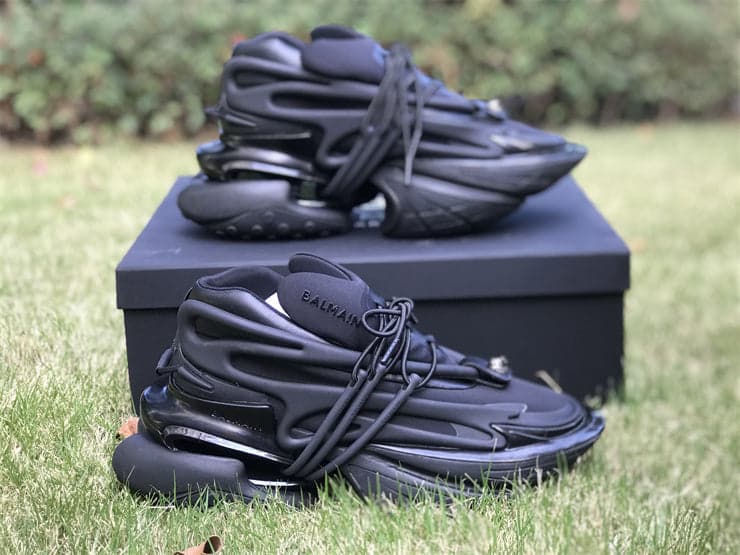 Balmain Unicorn Low-Top Black