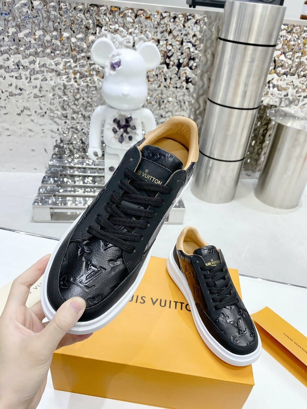 Beverly Hills Black