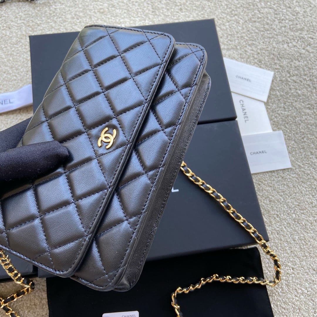 Bolsa Chanel CC Woc Lambskin Black.