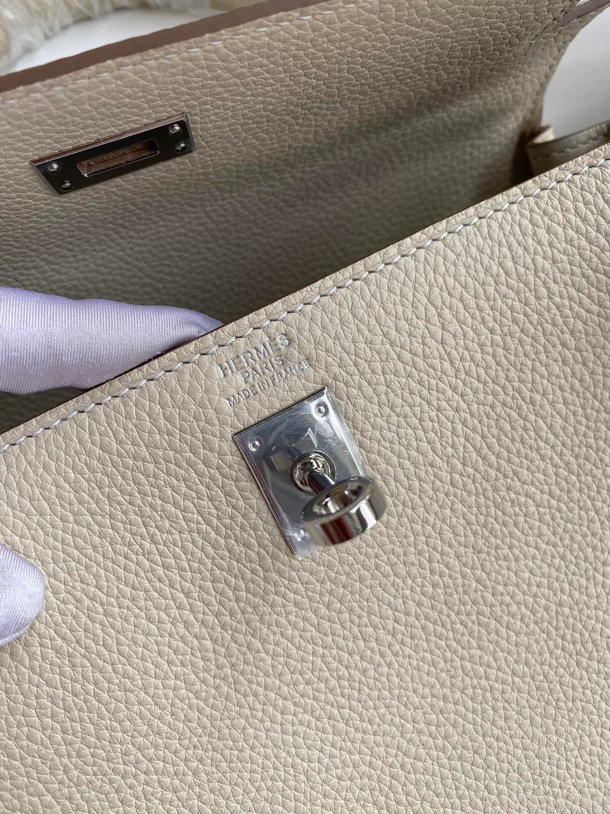 Bolsa Hermes Kelly Off White 25cm