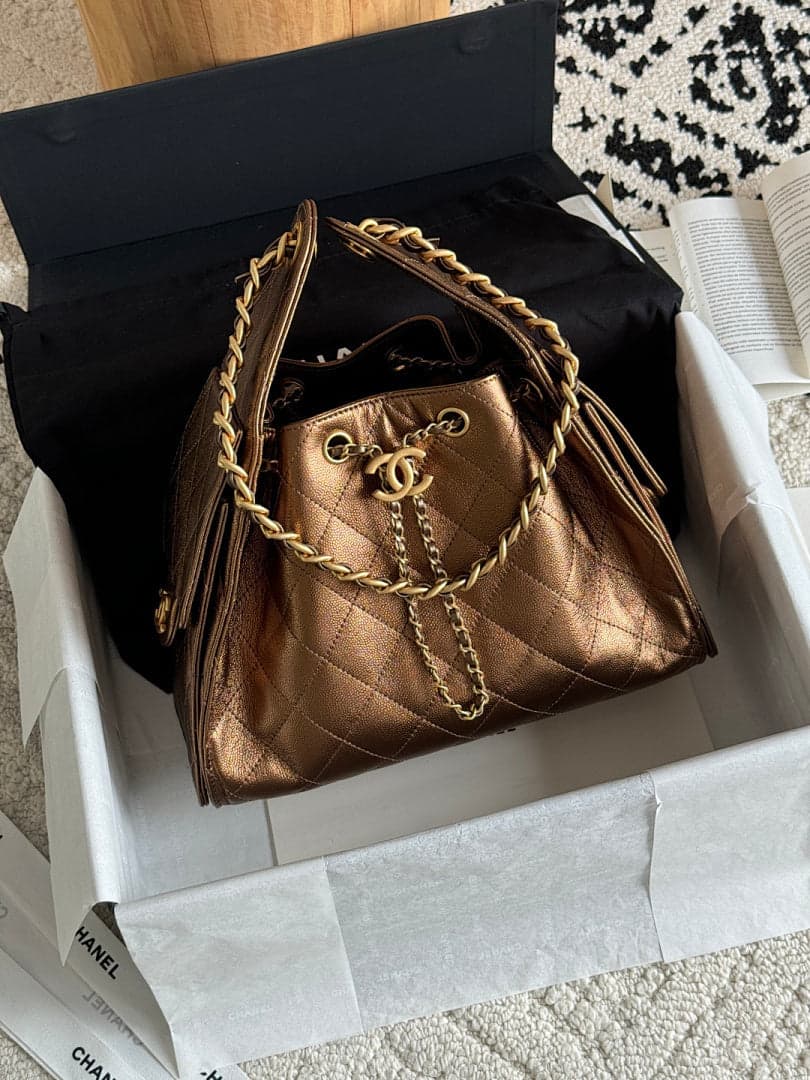 Bolsa Hobo Chanel 25 Bronze Small