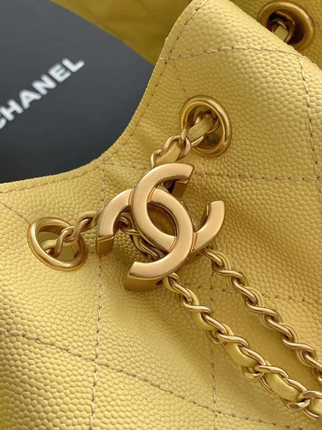 Bolsa Hobo Chanel 25 Yellow Small