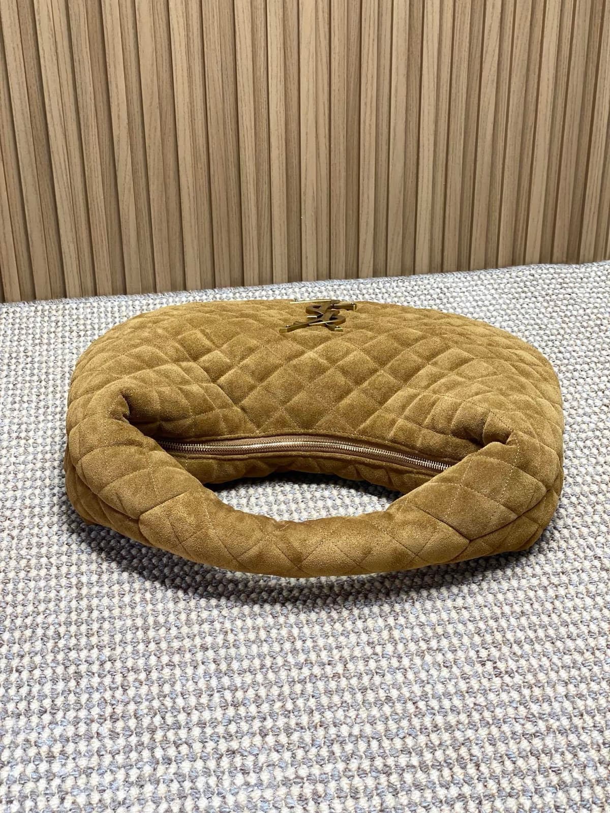 Bolsa Icare Hobo Saint Laurent