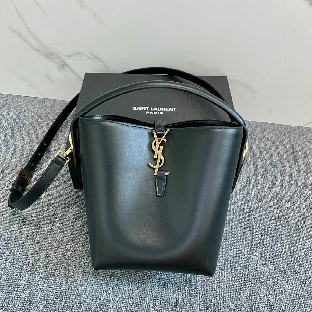 Bolsa Saint Laurent Large Le Black.