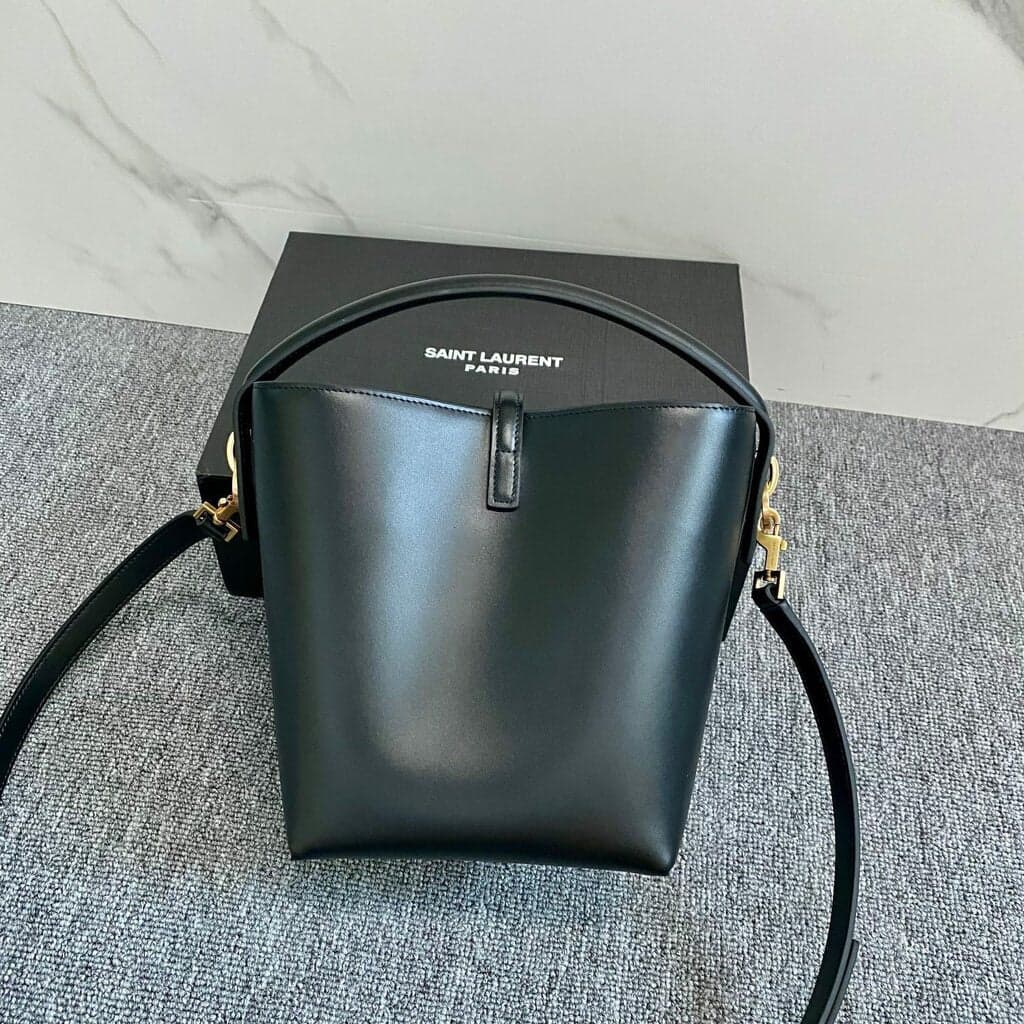 Bolsa Saint Laurent Large Le Black.