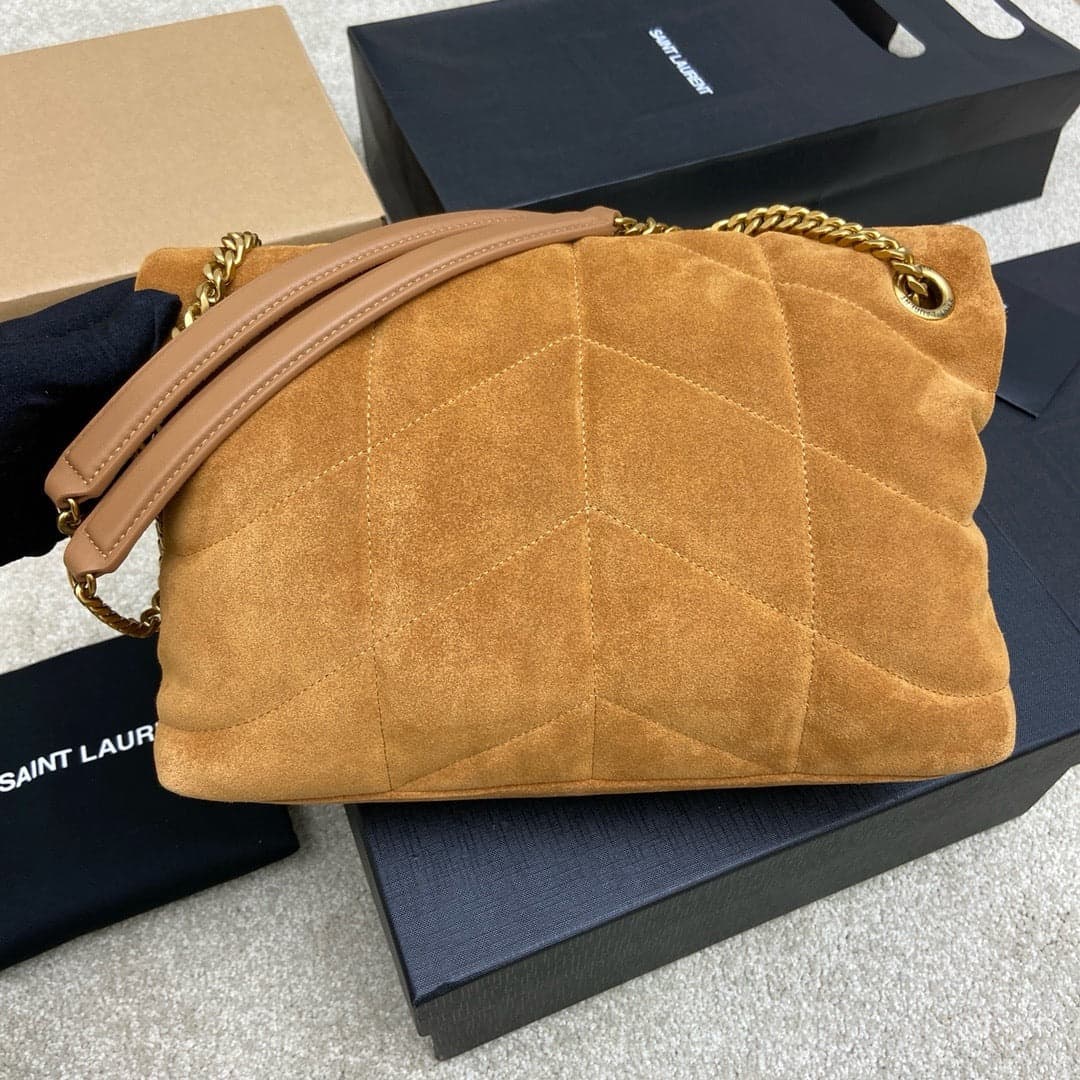 Bolsa Saint Laurent Puffer Toy Shoulder Bag Camel em camurça