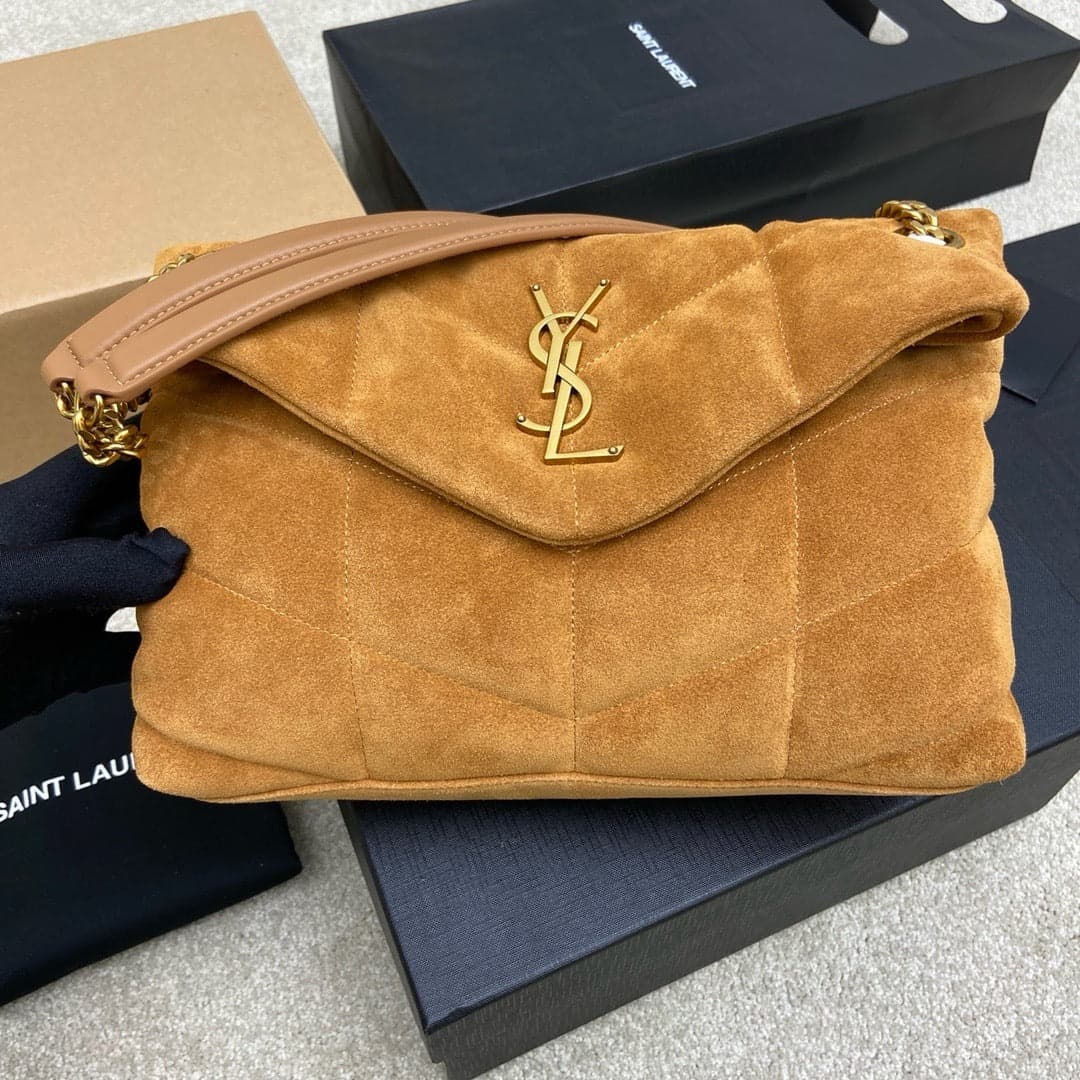Bolsa Saint Laurent Puffer Toy Shoulder Bag Camel em camurça