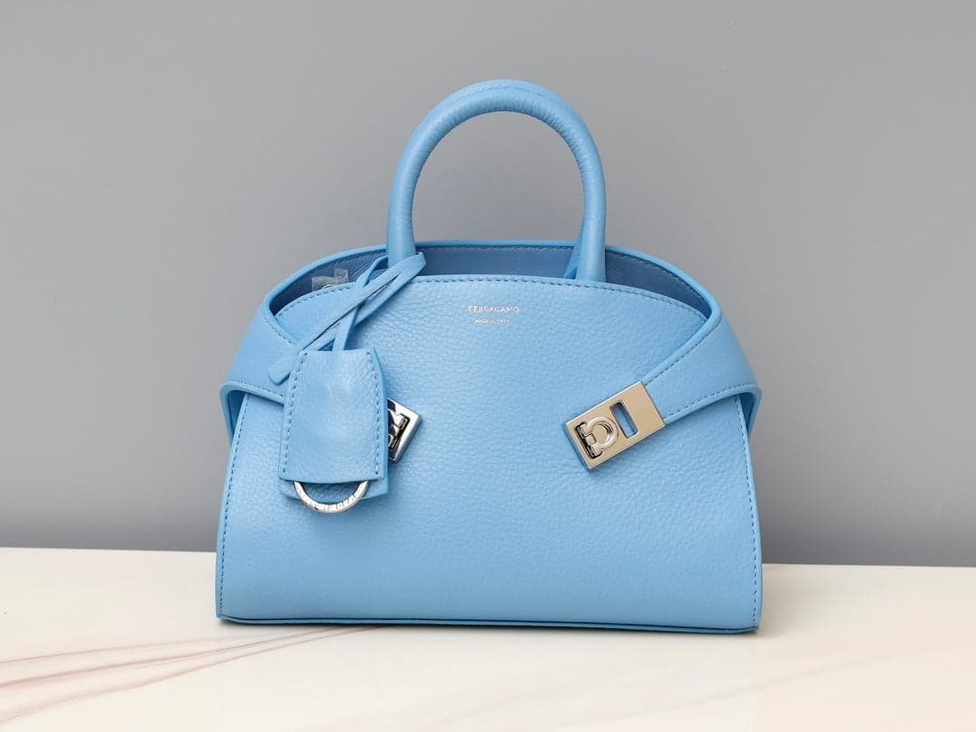 bolsa tote Ferragamo Hug blue