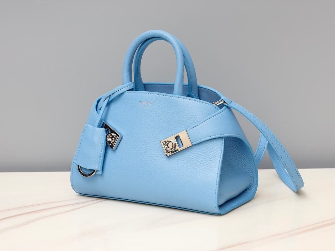 bolsa tote Ferragamo Hug blue
