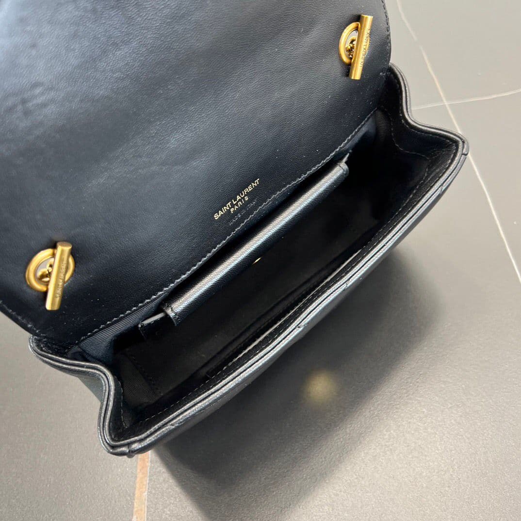 Bolsa Yves Saint Laurent Loulou Mini