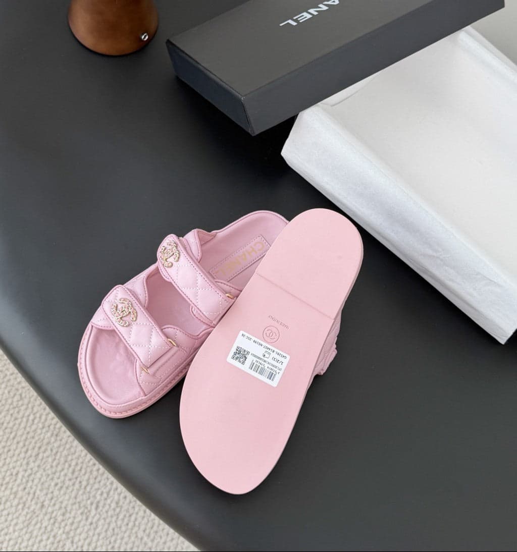 CHANEL Quilted Dad Sandal Light Pink.