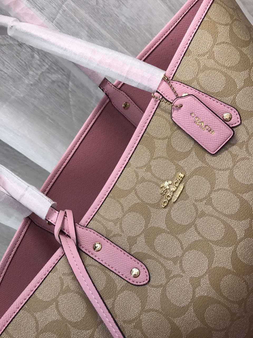 Coach City Tote Signature Canvas Khaki / Pink