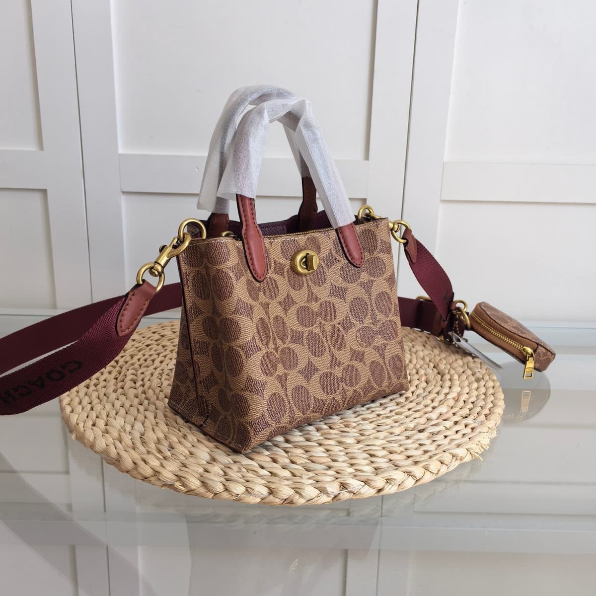 Coach Willow Tote 24 Pebble Khaki Signature Canvas Ferragens Douradas
