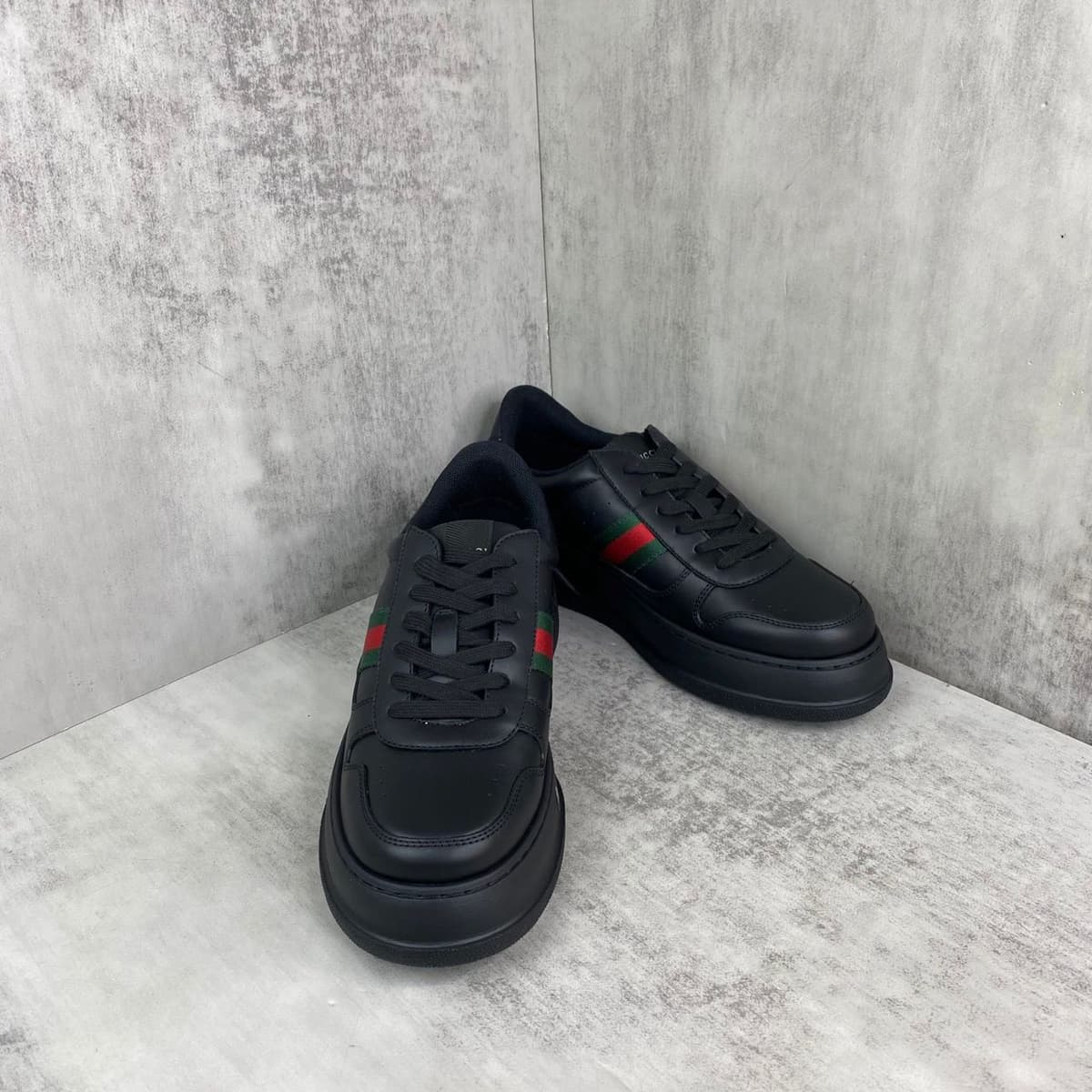 Gucci L-Top Dali Soft Leather.