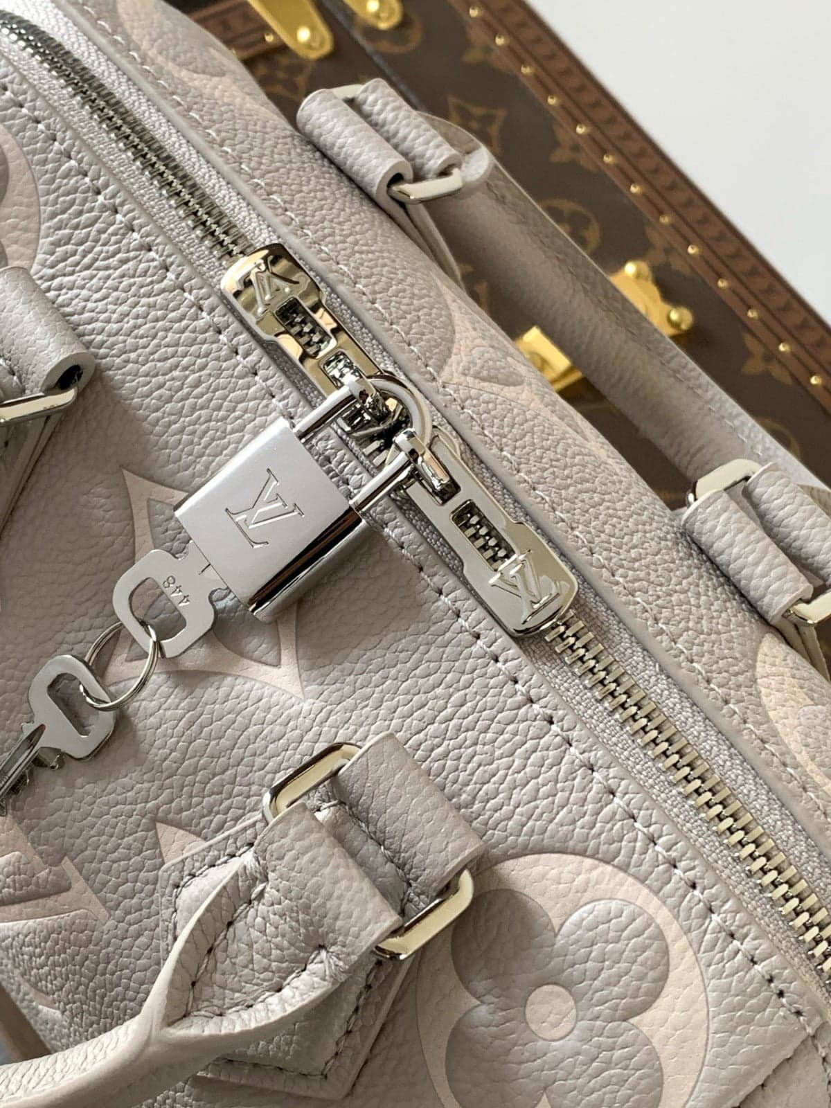 Louis Vuitton Speedy Bandoulière 20