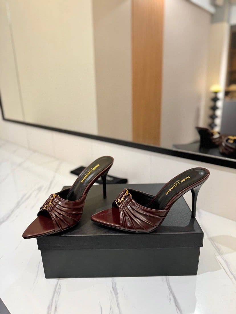 Saint Laurent Babylone Mules Bordeaux.