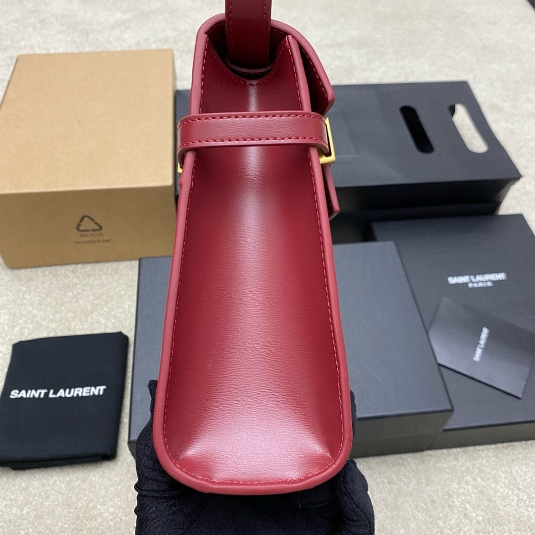 Saint Laurent Manhattan Small Shoulder Bag Red Ferragens Douradas