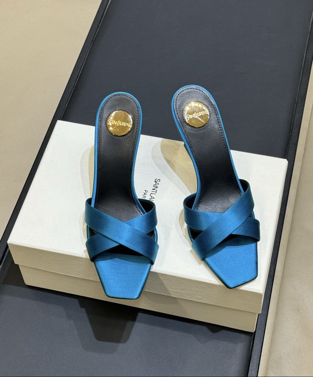 Saint Laurent Mules Opyum Em Crepe De Cetim Azul Marinho