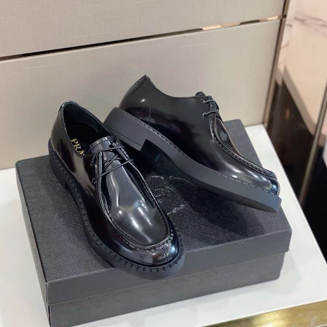 Sapato Prada Black