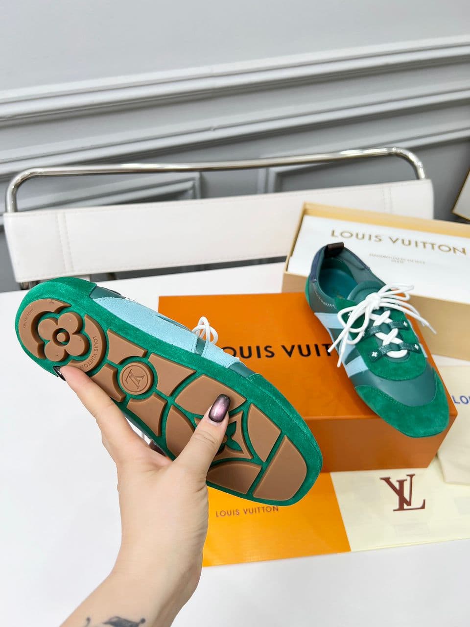 Sneakerina LV
