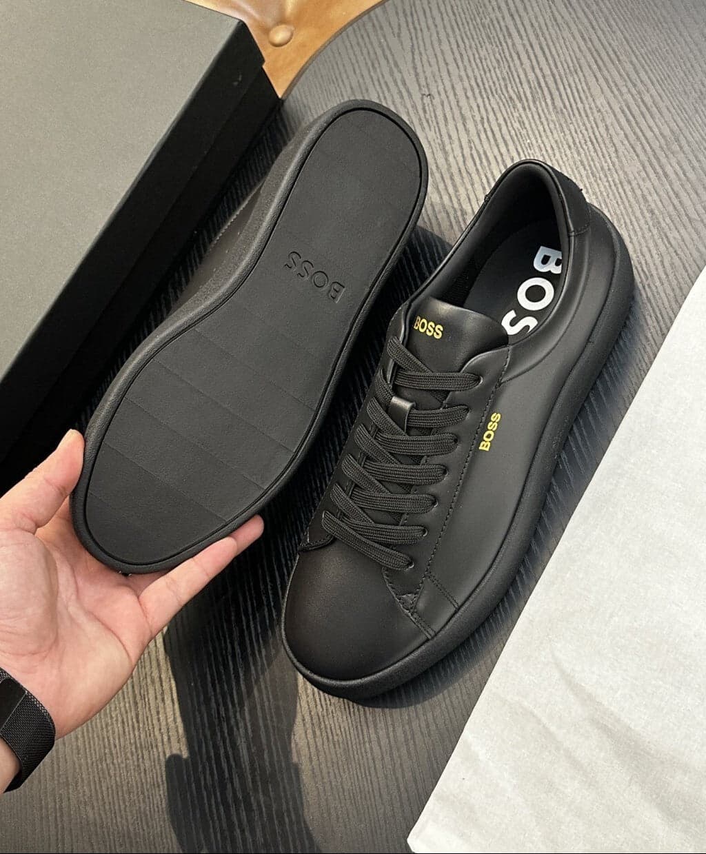 TÊNIS HUGO BOSS