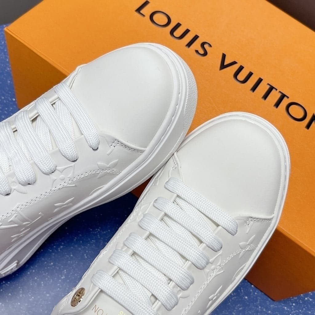 Time Out Debossed Monogram Leather White ( Pronta entrega )