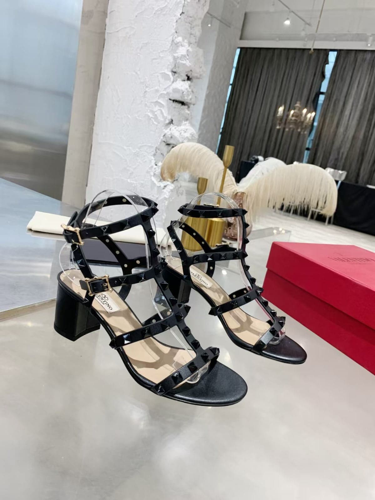 Valentino Garavani Rockstud Sandal Black