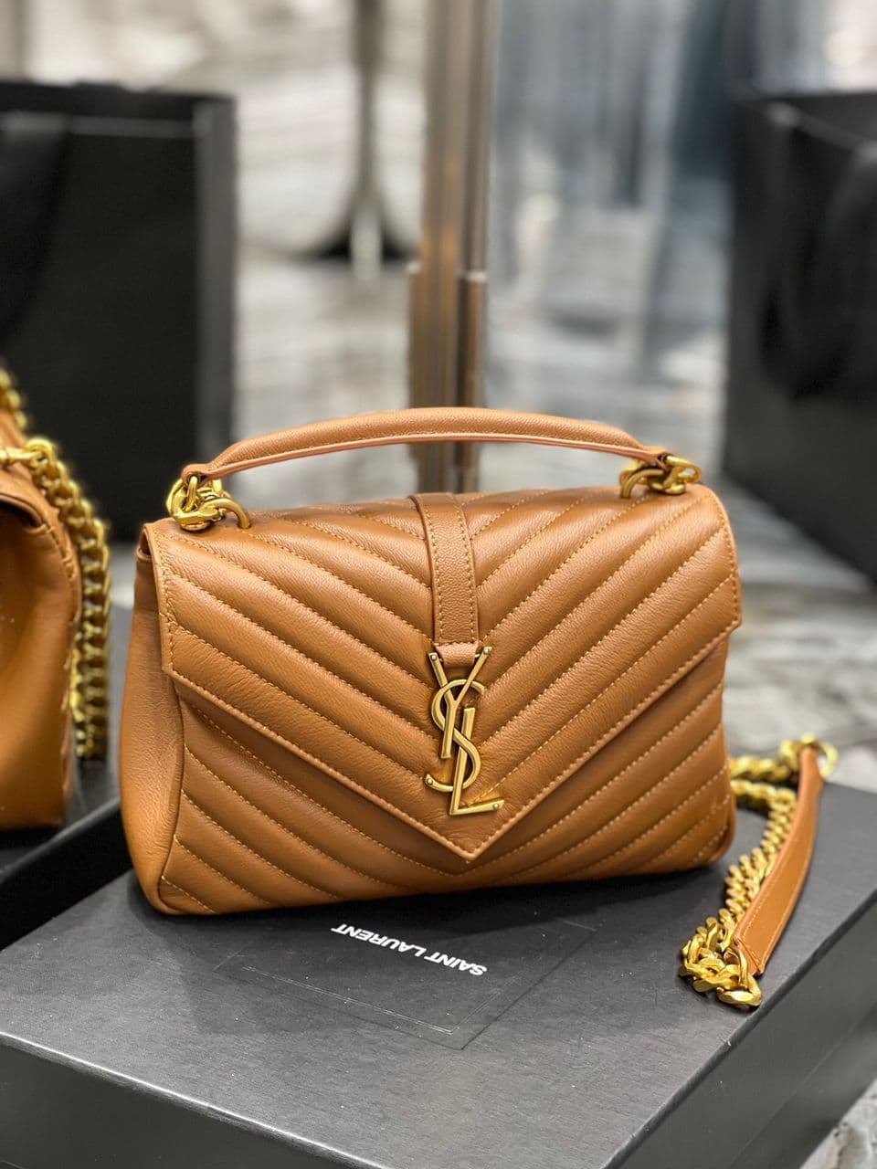 Yves Saint Laurent College Medium